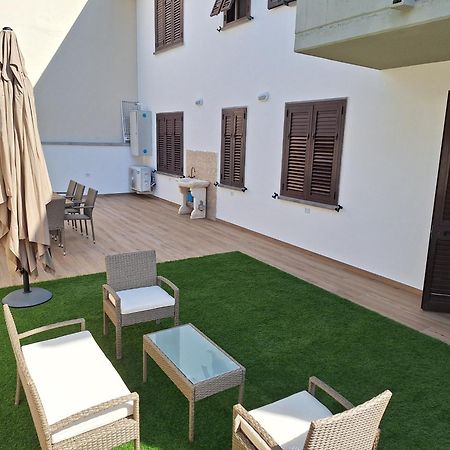 Dd House Family Holiday Apartment Cecina  Eksteriør bilde