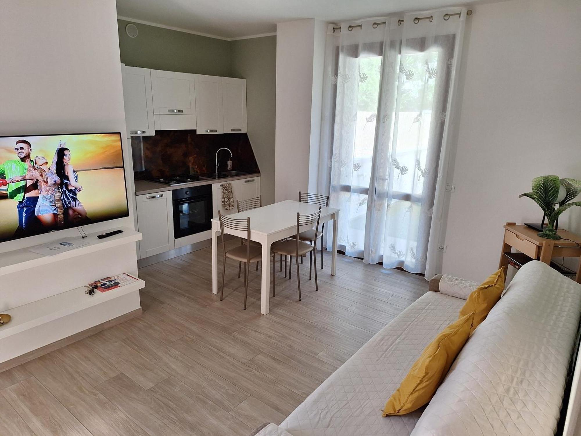 Dd House Family Holiday Apartment Cecina  Eksteriør bilde